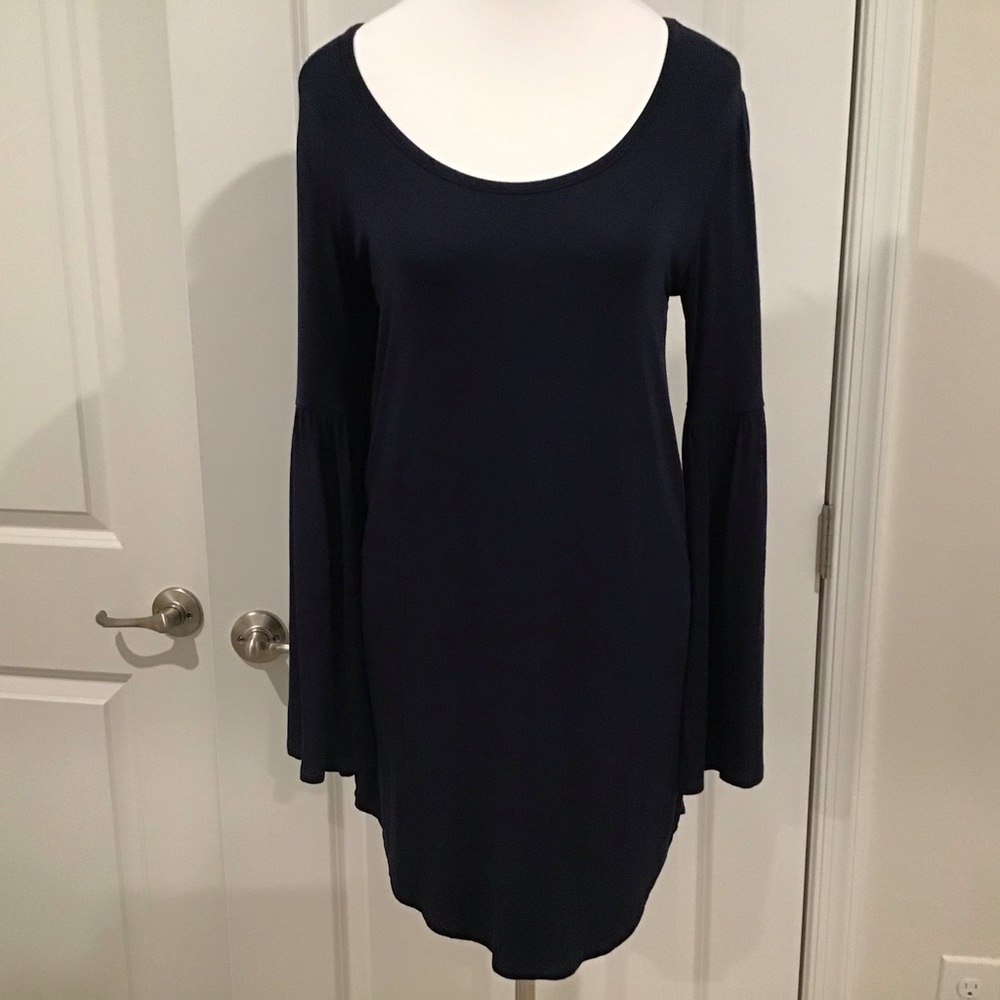 Dress Small Navy Stretch. NWOT by Chaser